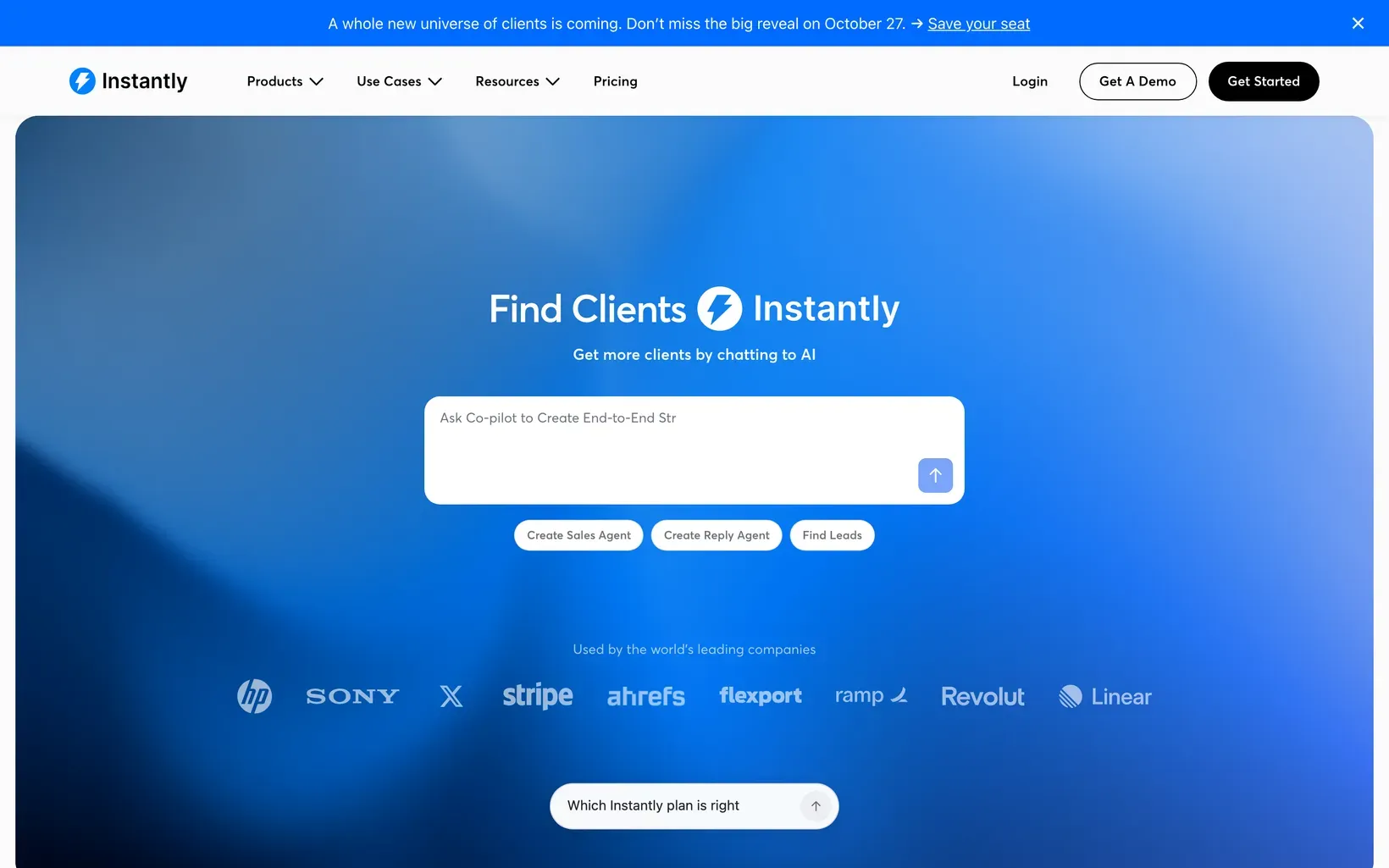 Page d’accueil d’Instantly avec un champ de saisie pour créer un agent commercial par IA